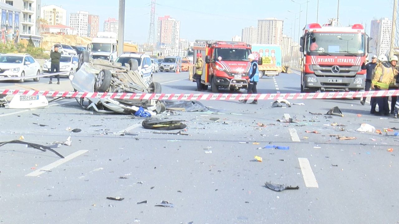 İstanbul'da feci kaza: 1 ölü, 2 yaralı