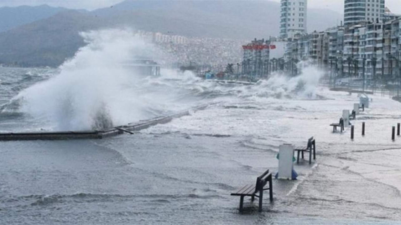 İzmir'de deniz ulaşımı normale döndü