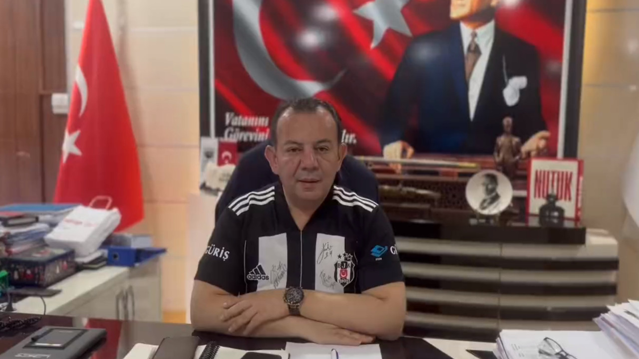 Tanju Özcan Beşiktaş formasıyla Bakan Soylu'ya seslendi