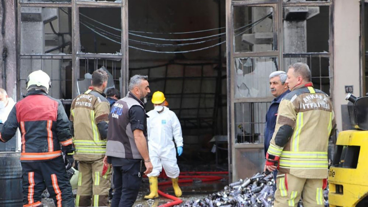 Ankara'da fabrika yangını: Ölü ve yaralılar var