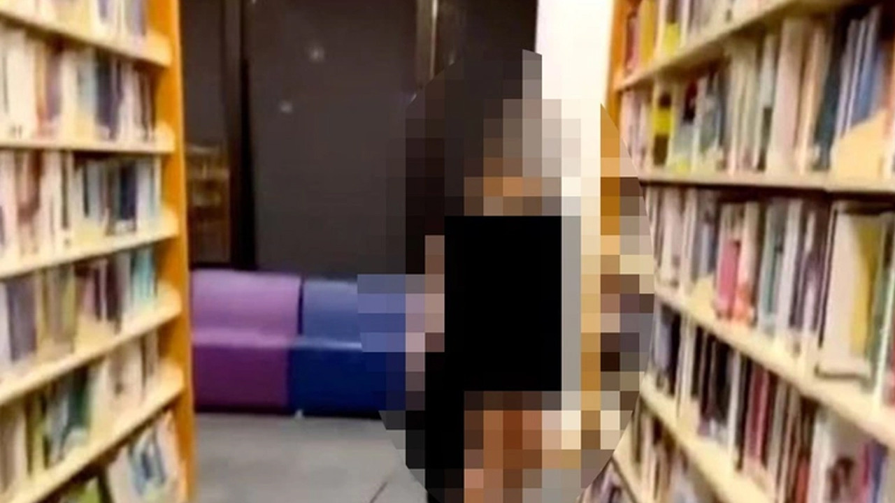 Halk kütüphanesindeki kadını görenler hayrete düştü