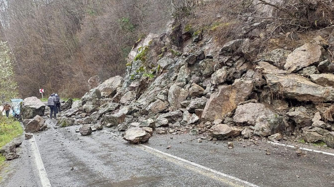 Ordu'da heyelan! Faciadan dönüldü