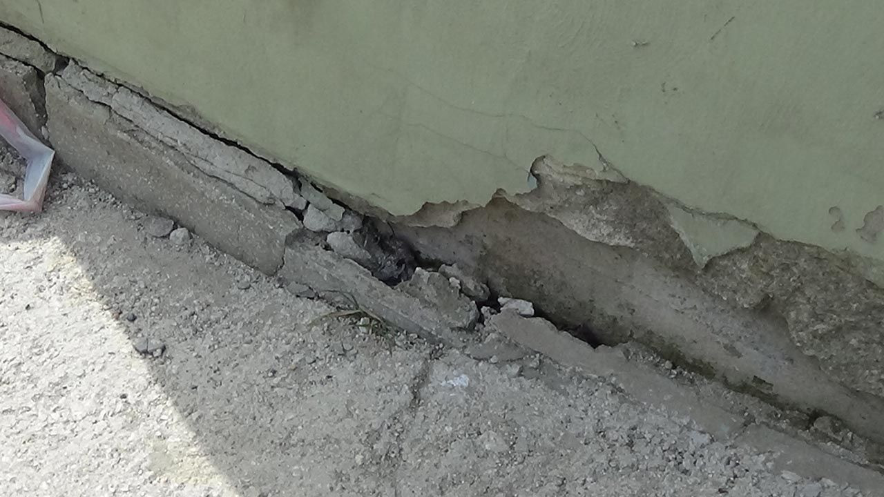 Sağlık ocağında korkutan manzara! - Resim: 2