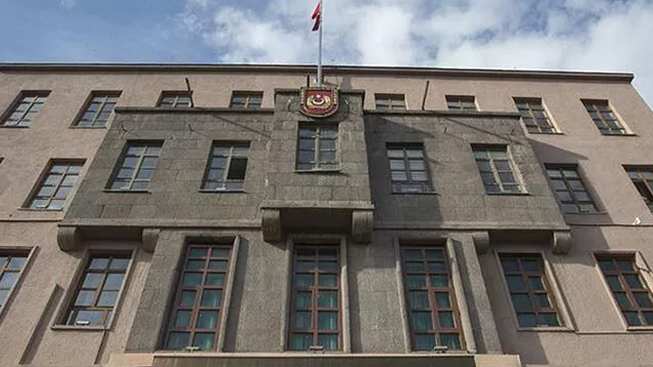 MSB'den ''Irak'ın kuzeyinde helikopter düştü'' iddialarına yalanlama