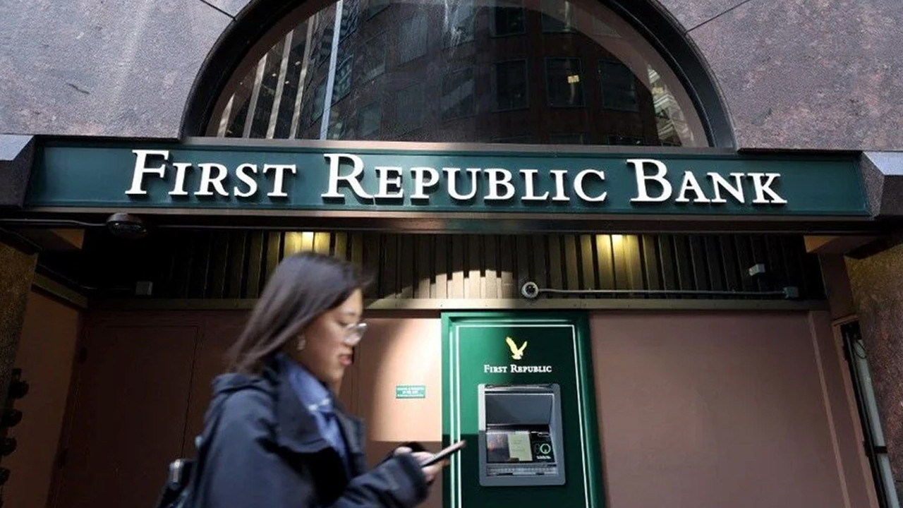 Krizdeki bankanın imdadına 11 büyük banka yetişti: 30 milyar dolarlık yardım