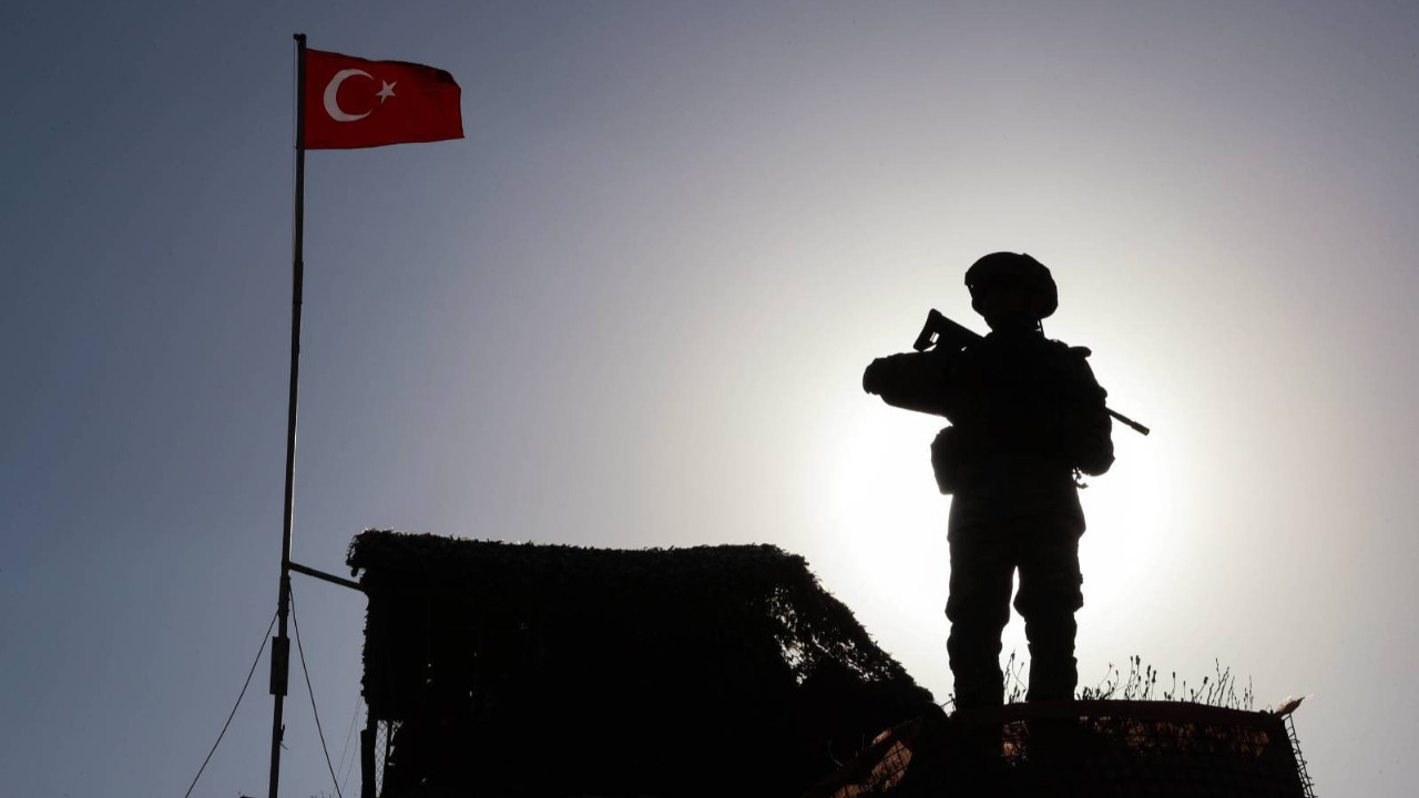 Türkiye'ye girmeye çalışan terörist yakalandı
