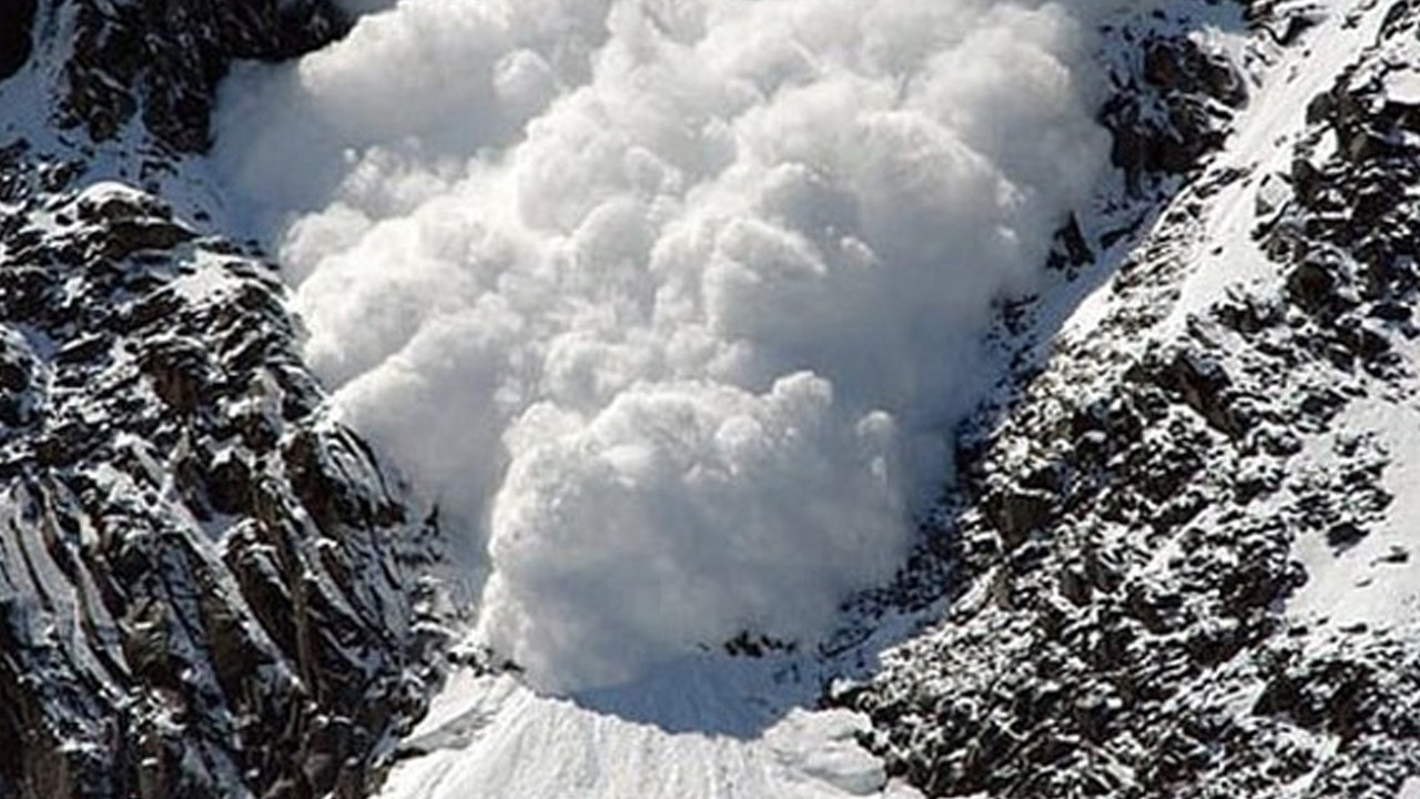 Meteoroloji'den iki bölge için çığ uyarısı