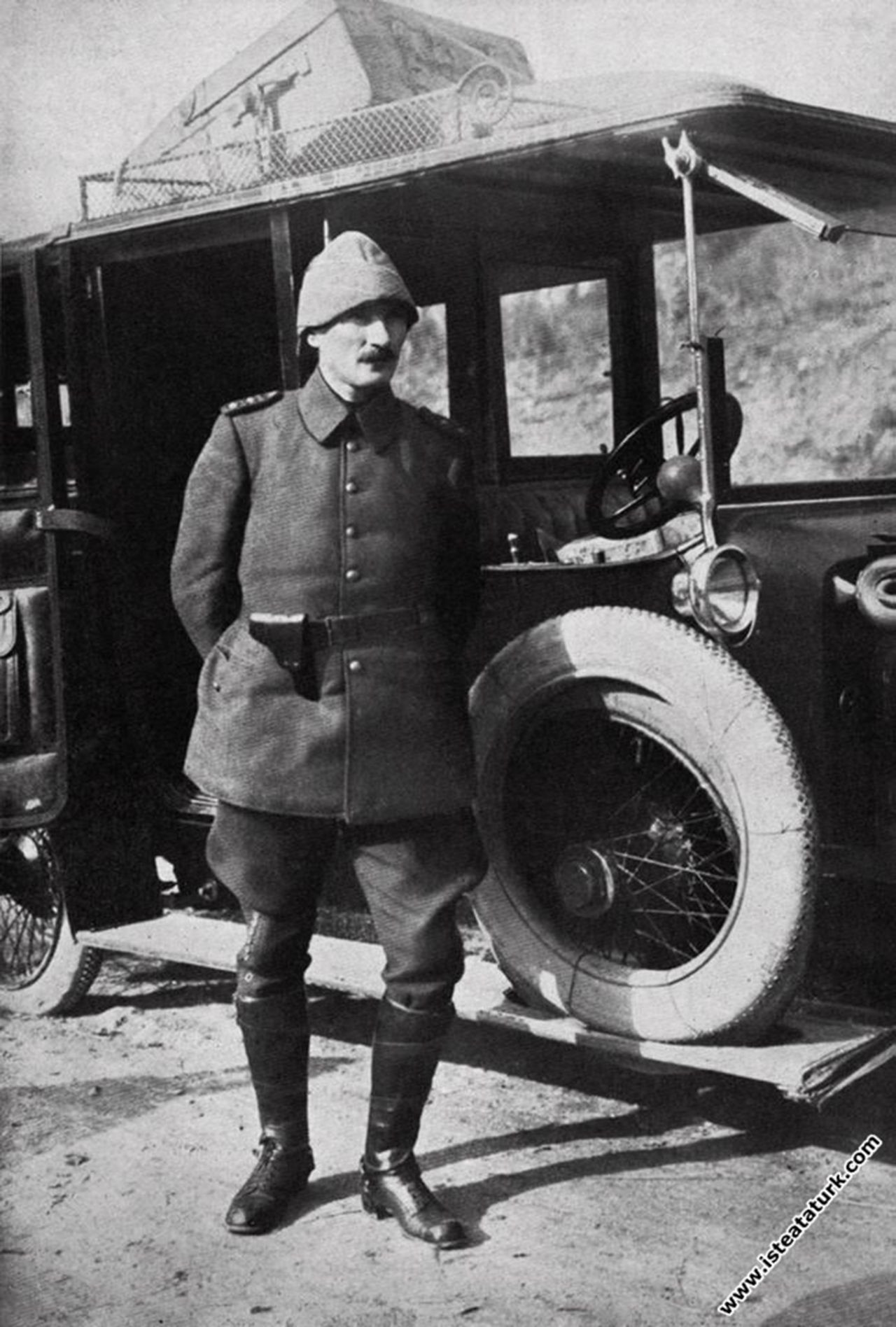 Atatürk'ün otomobili Koç Müzesi'nde - Resim: 4