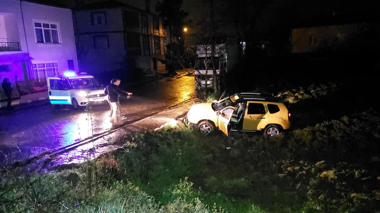 Taksiyi çalan hırsız ortalığı birbirine kattı