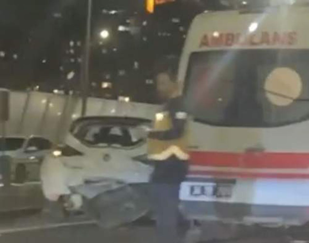 İstanbul Haliç Köprüsü'nde feci kaza! - Resim: 3