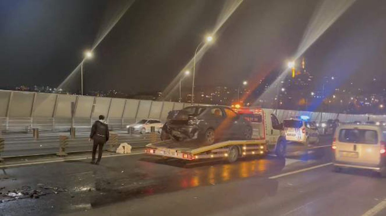 İstanbul Haliç Köprüsü'nde feci kaza! - Resim: 1