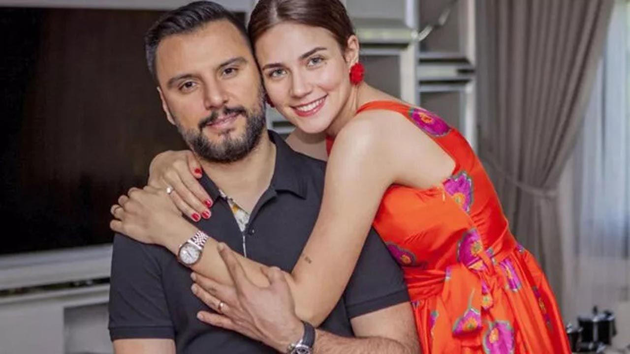 Buse Varol hamile mi? Kafa karıştıran sözler - Resim: 1