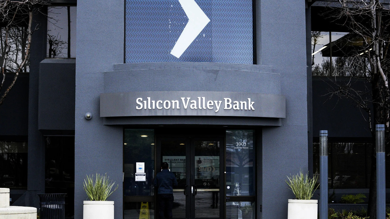 Krizin fitilini ateşleyen Silicon Valley Bank satılıyor