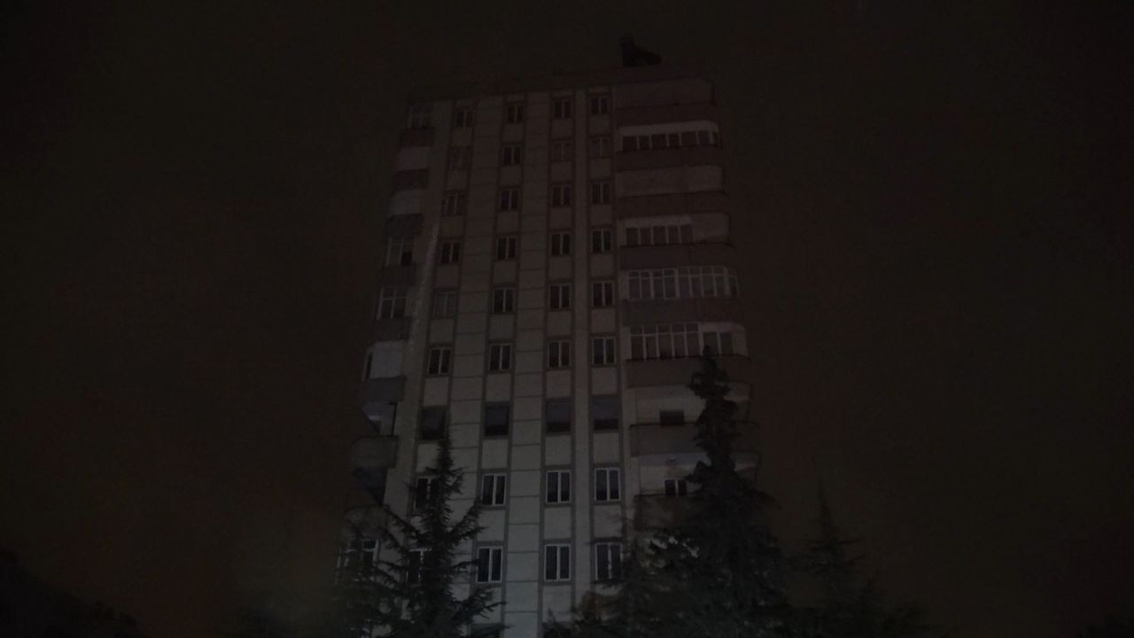 Deprem bölgesinde korku dolu gece! - Resim: 1