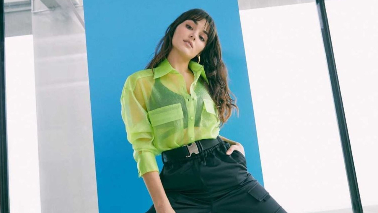 Hande Erçel sosyal medyada rekora koşuyor