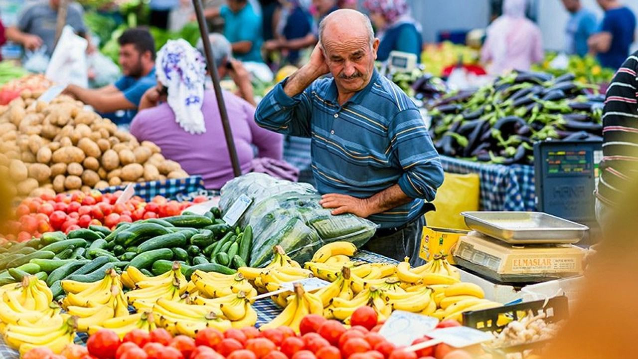 Ekonomistlerin 2023 yılı dolar ve enflasyon tahmini belli oldu - Resim: 3