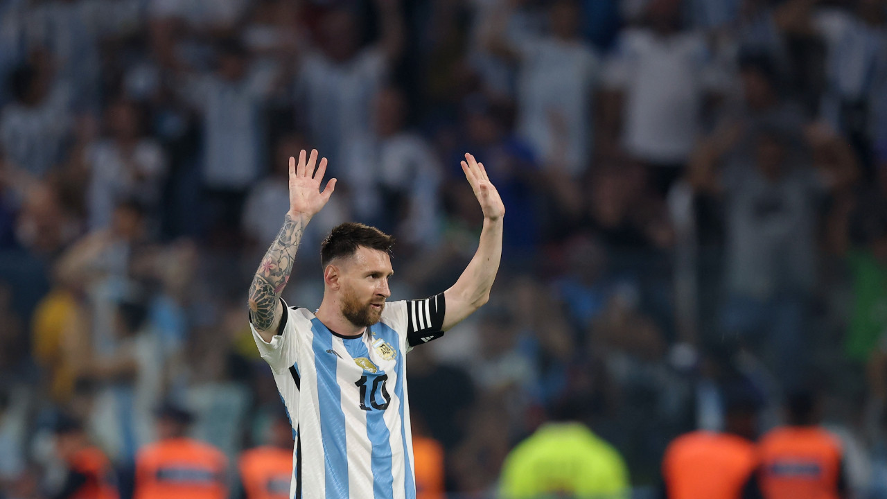 Lionel Messi adını bir kez daha tarihe yazdırdı