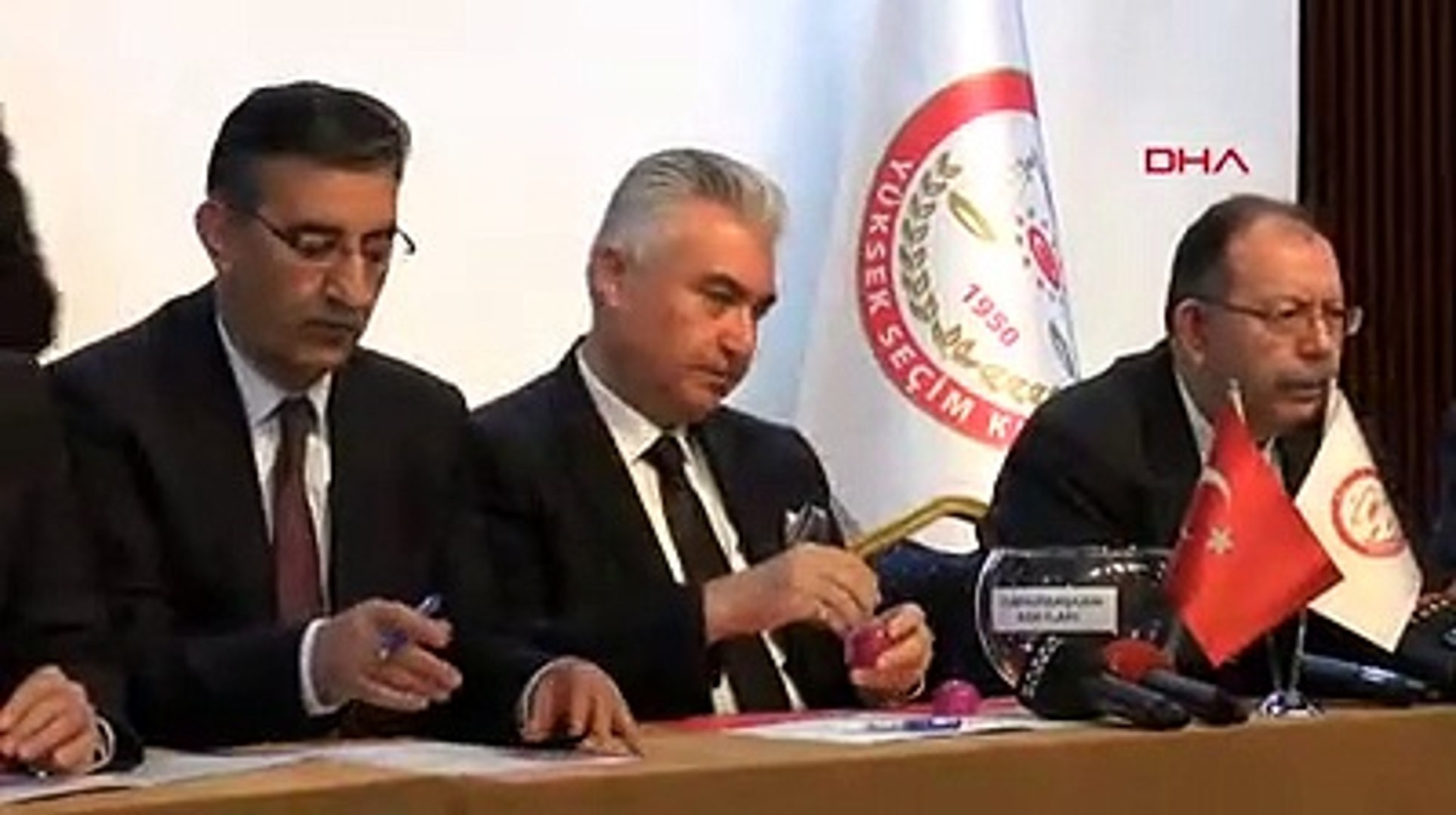 Cumhurbaşkanı adaylarının oy pusulasındaki yerleri belirlendi