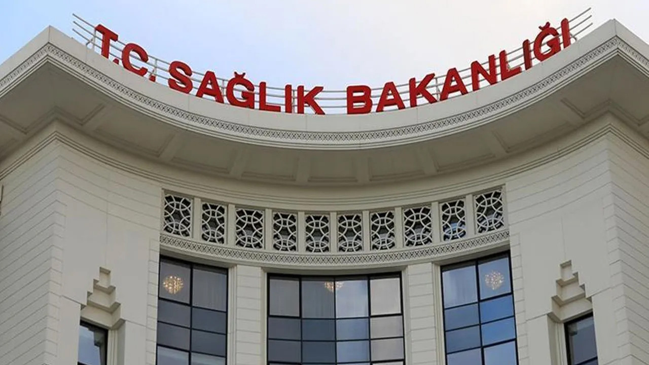 Türkiye'den Almanya'daki iki Türk hasta için ambulans uçak