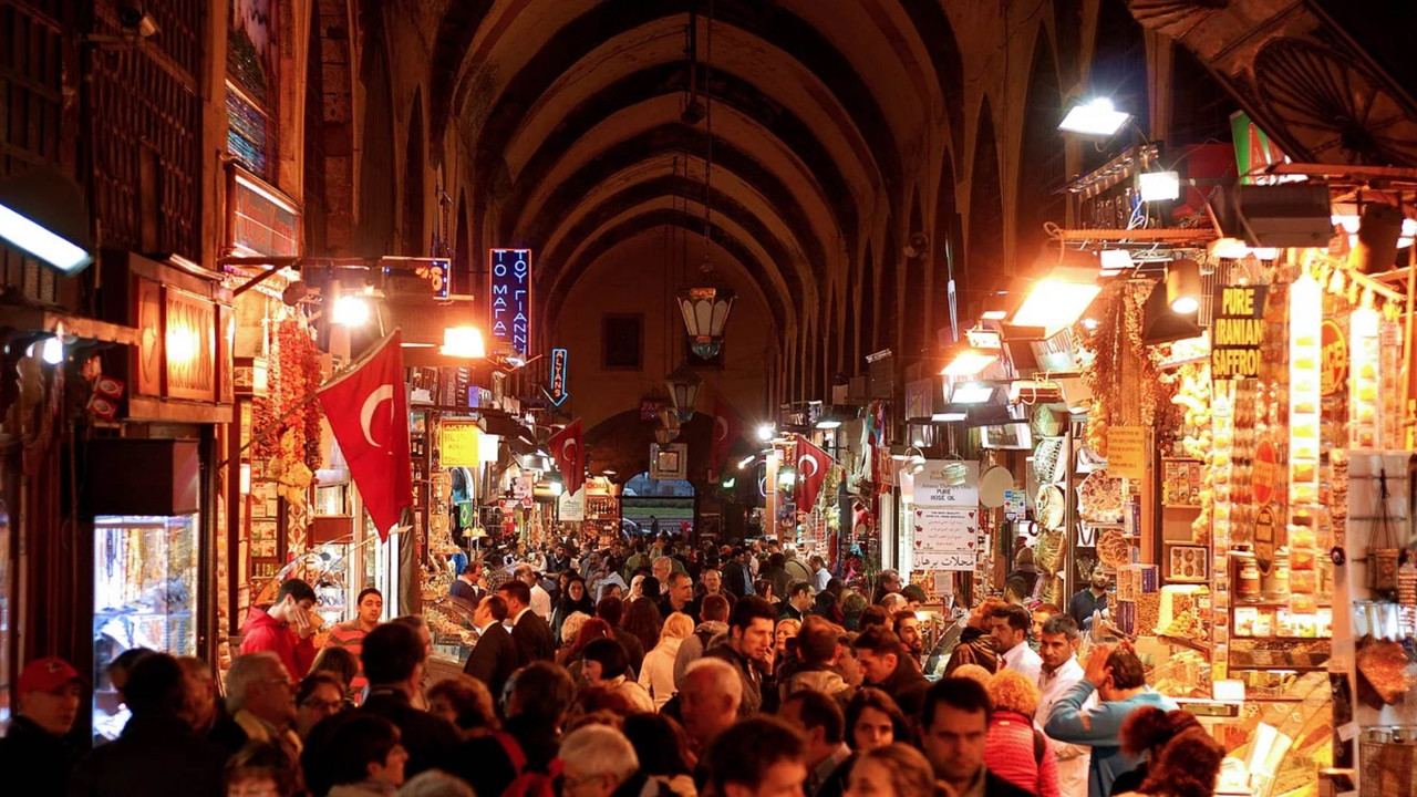 Kapalıçarşı'da 1 milyon dolarlık operasyon: 4 Suriyeli yakalandı