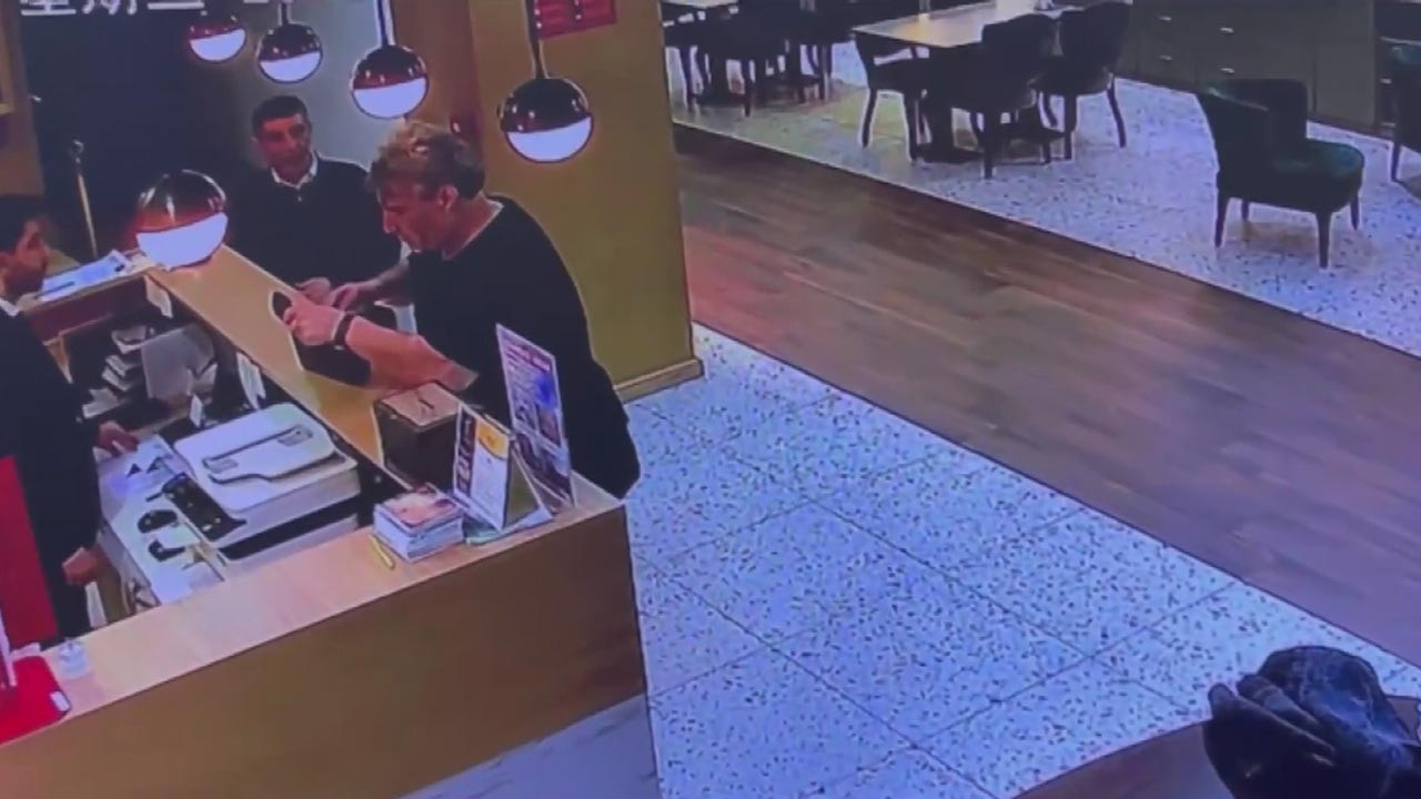 Midesinde taşıdığı uyuşturucu sonu oldu!
