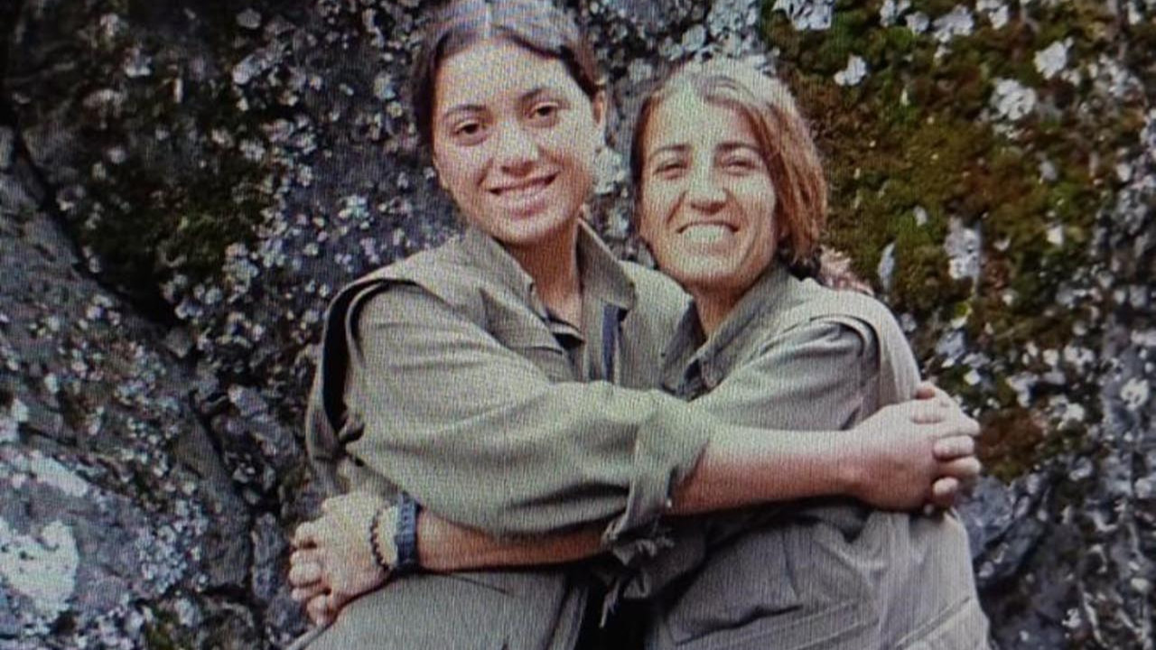 Yeşil Sol Parti adayının PKK kamplarındaki fotoğrafları ortaya çıktı