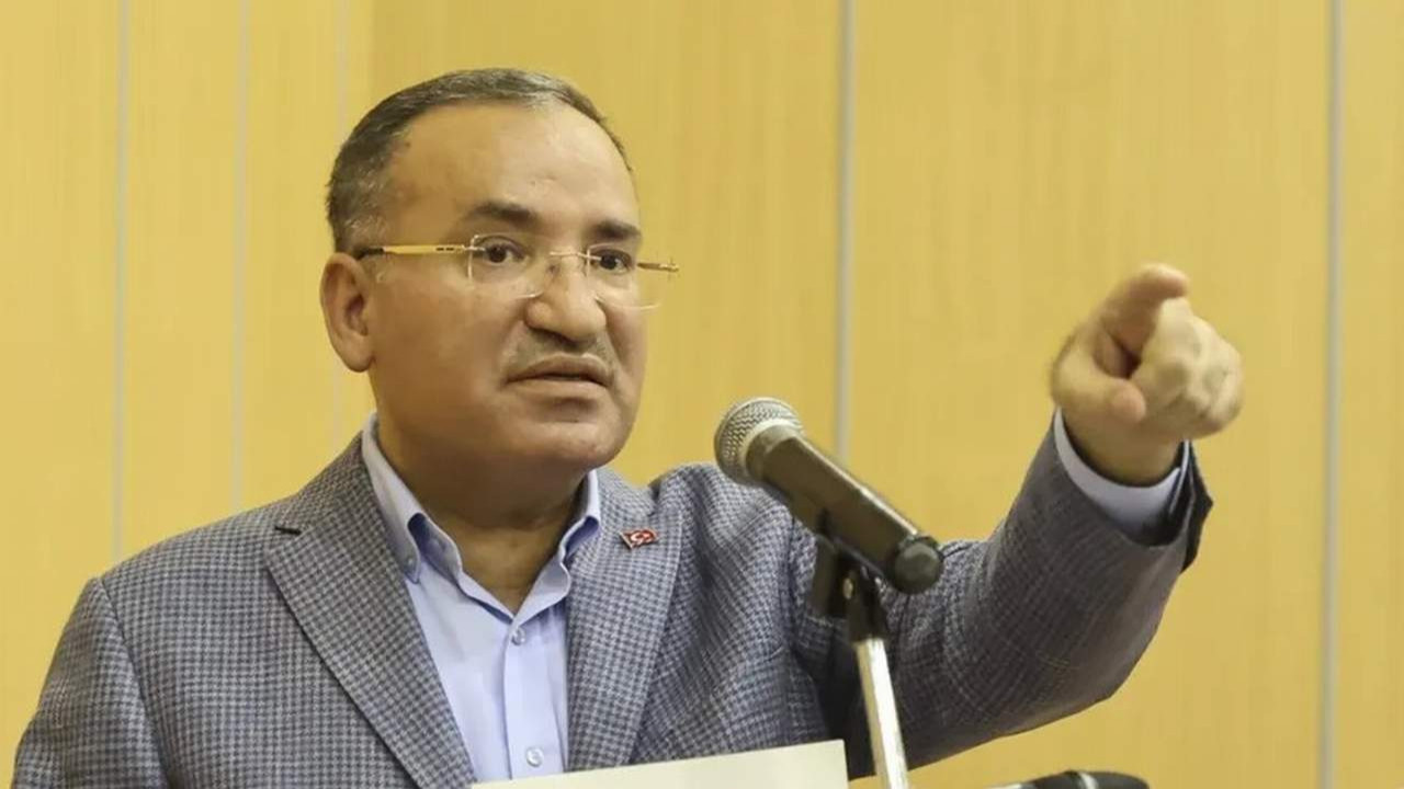 Bakan Bozdağ'dan yeni ''şampanya'' açIklaması