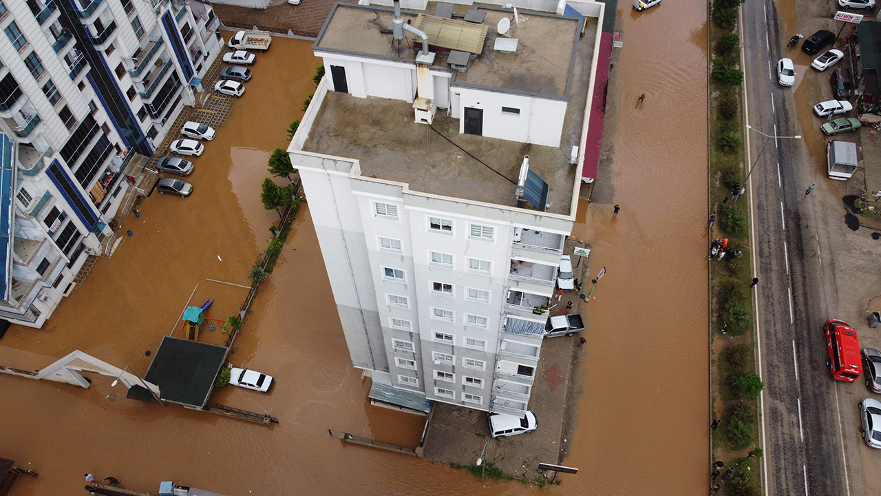 Şiddetli yağışlar o şehrimizi yuttu! Koca şehir sular altında