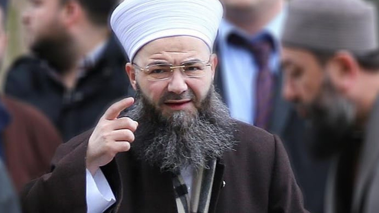 Cübbeli Ahmet muhalefeti ''cehenneme davetiye çıkarmakla'' suçladı
