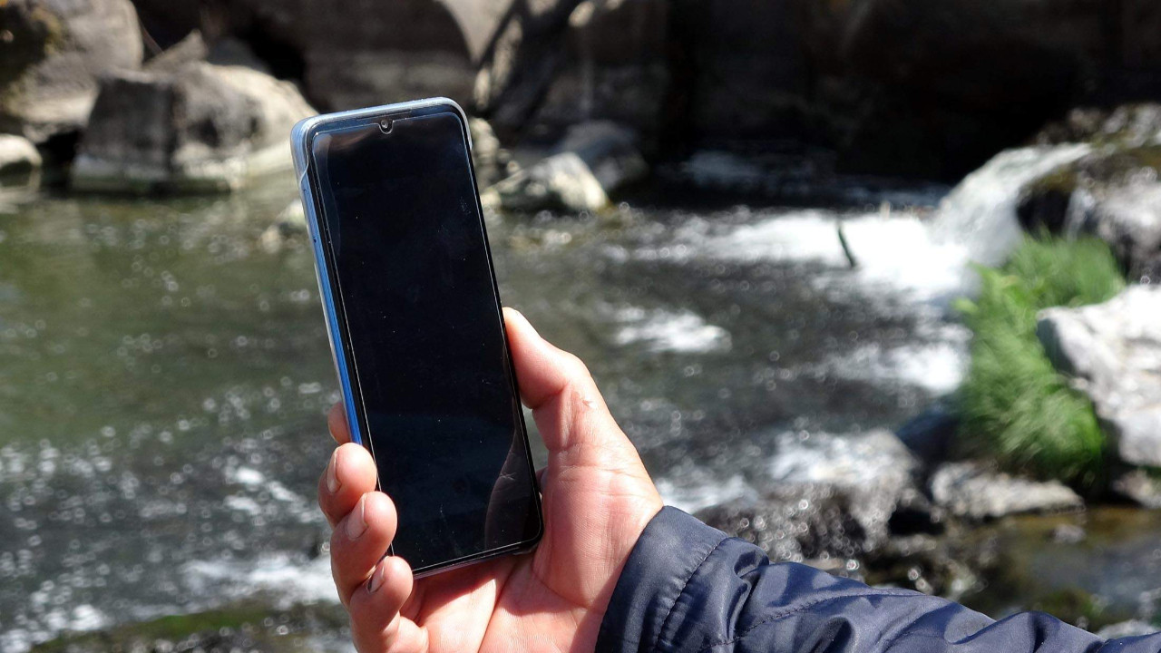 Türkiye'de tarihi an başladı... Haberi alan telefonunu, kamerasını kapıp koştu!
