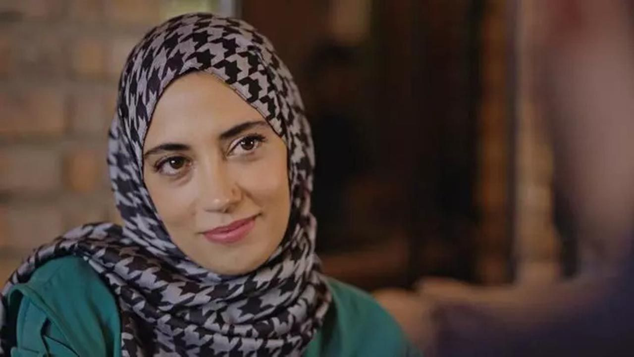 Nursema'sı Ceren Yalazoğlu Karakoç cesur tarzıyla olay oldu - Resim: 3