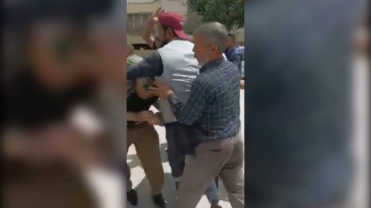 Çocuk tacizcisine linç girişimi! - Resim: 1