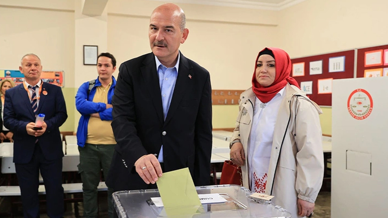 Seçimlerin ikinci turunda bakanlar oylarını kullandı