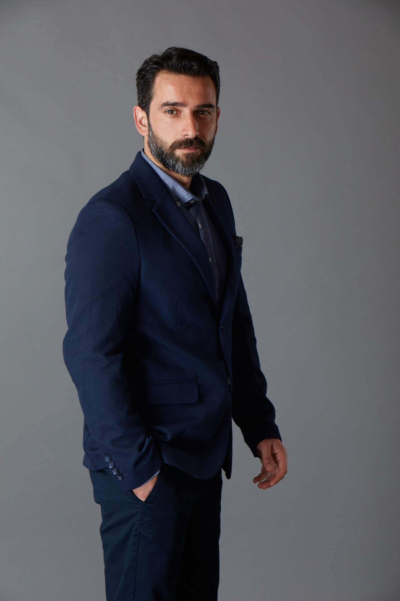 Yapımcılığını Saran Studios ve Stellar Yapım’ın üstlendiği, TV8 ekranlarında izleyici ile buluşan günlük dizi “Canım Annem” yurt dışındaki başarılı yolculuğuna devam ediyor. Geçtiğimiz günlerde 300’üncü bölümü yayınlanan dizi, İspanya’nın ardından Arjantin, Peru, Gürcistan ve Litvanya’da da izleyiciyle buluşmaya devam ediyor.