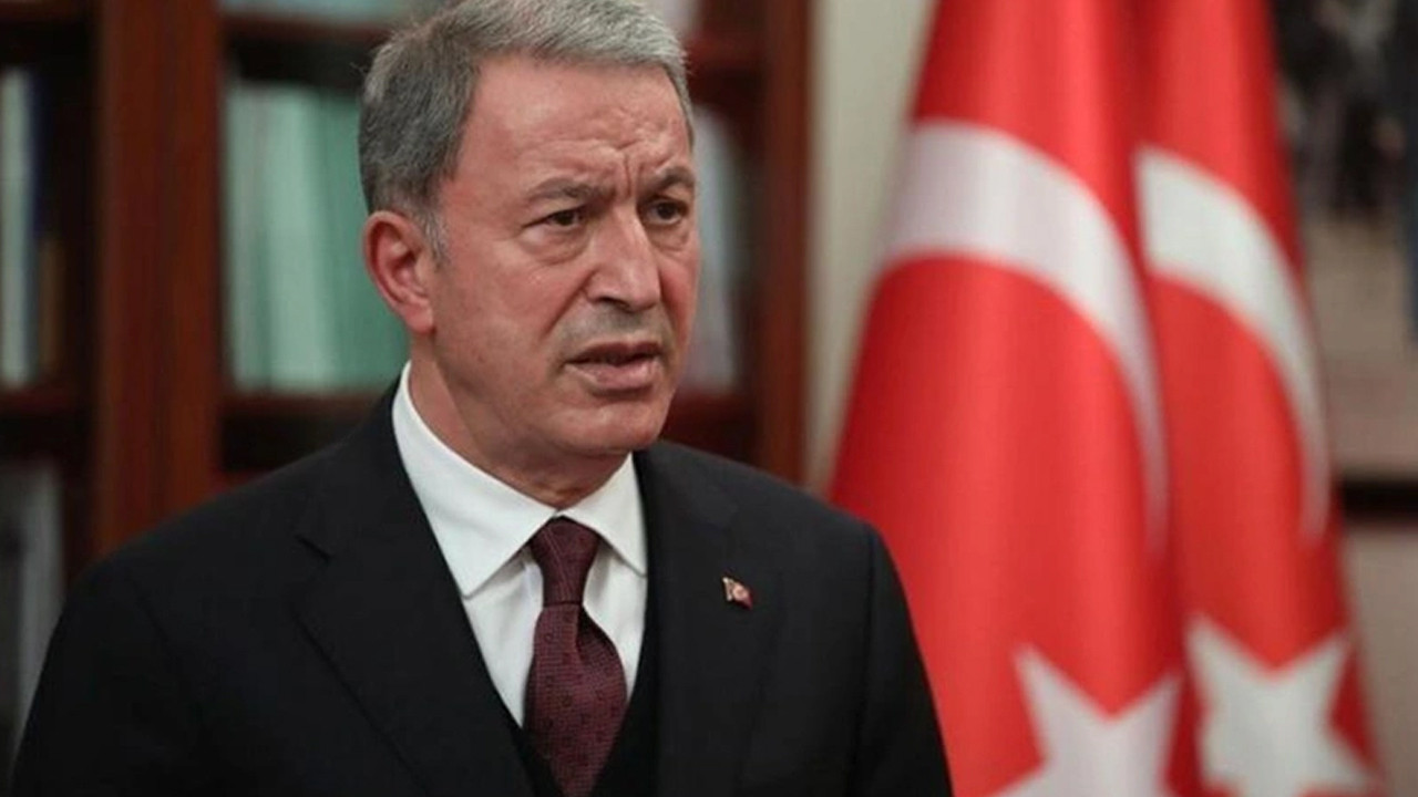 Bakan Akar: Milletimiz en net ve ağır cevabı verdi