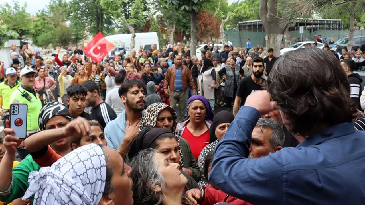 Polis alarma geçti: 150 kişilik grup emniyet binasına yürüdü