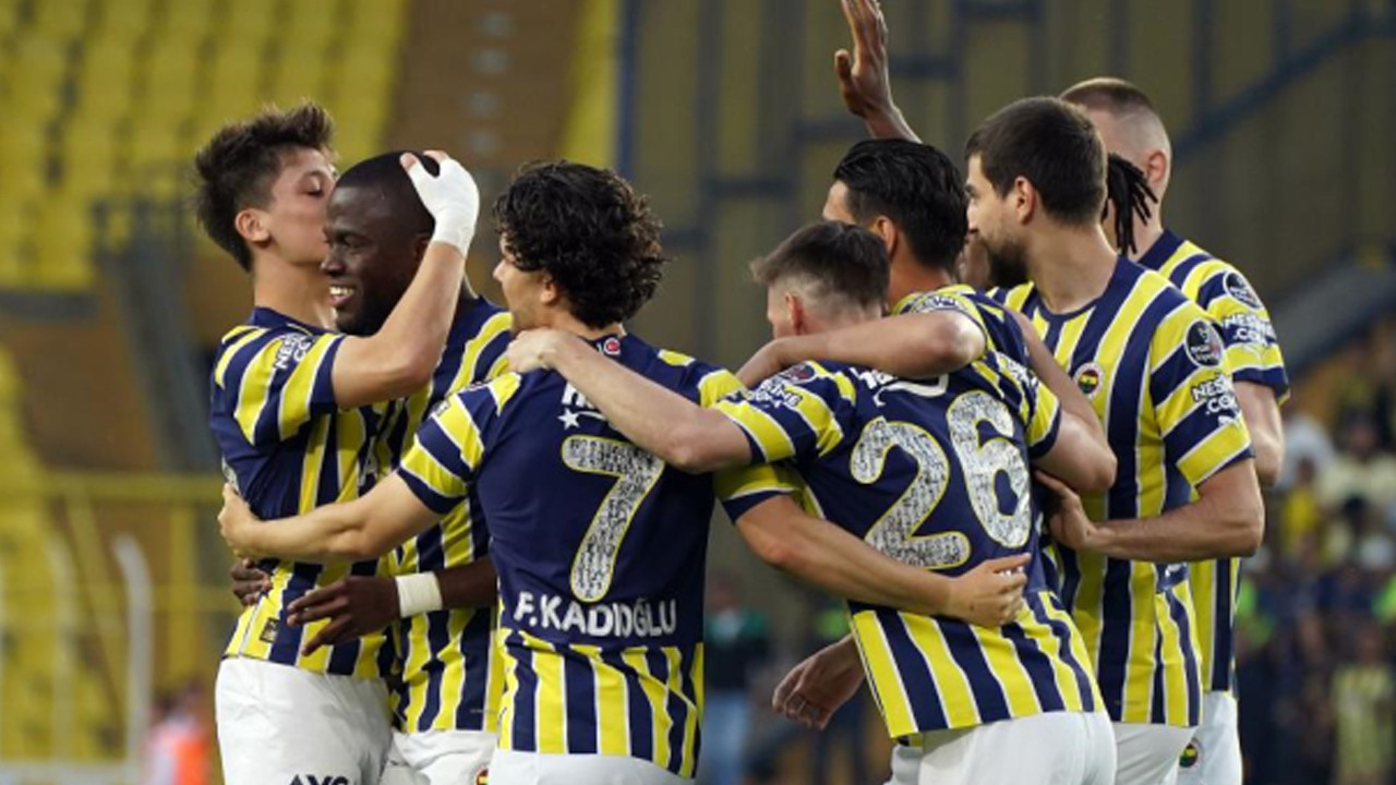 Fenerbahçe'nin şampiyonluk hasreti 9 yıla çıktı