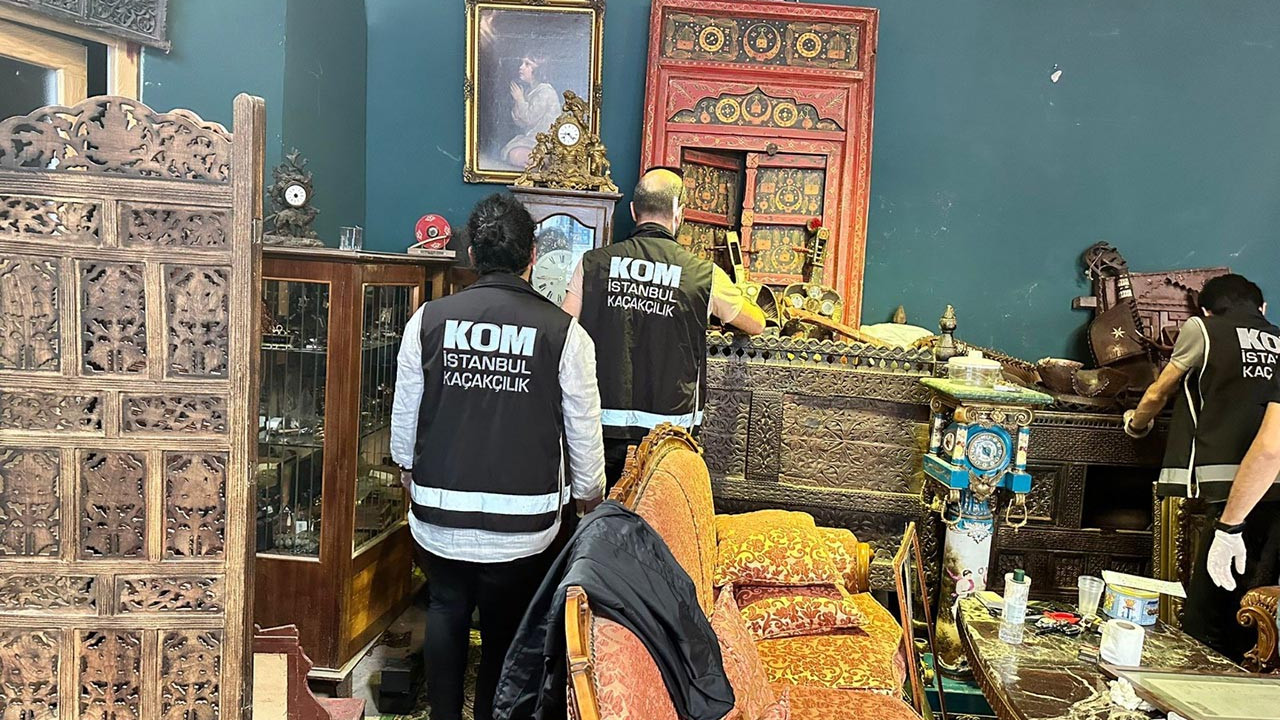 Tarihi eser kaçakçılarının deposundan çıkanlar şaşkına çevirdi