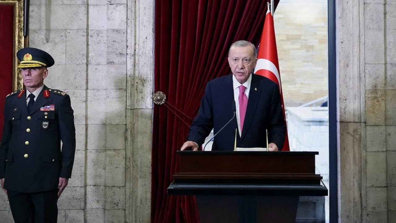 Erdoğan'dan Anıtkabir Özel Defteri'ne seçim detaylı mesaj
