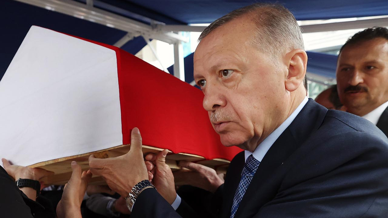 Erdoğan, Mehmet Barlas'ın cenazesine katıldı