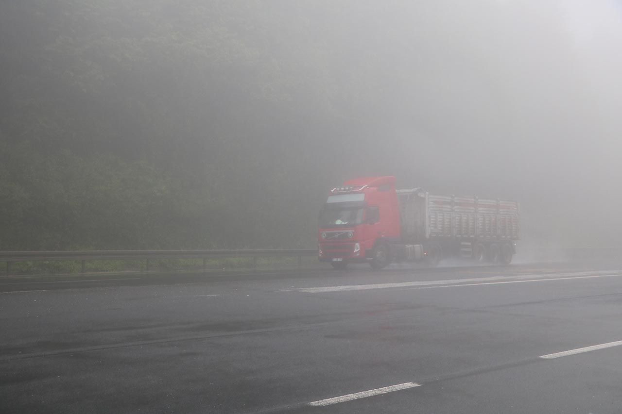 Bolu Dağı'nda göz gözü görmüyor