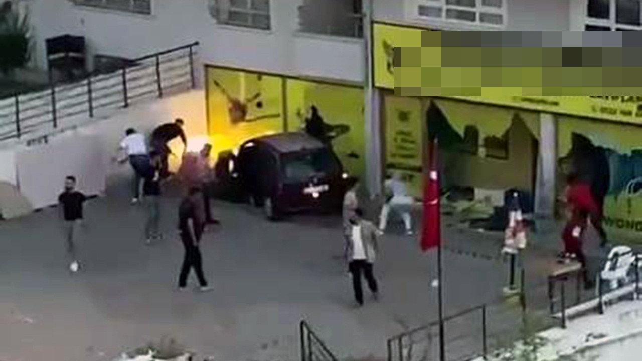 Ankara'da kız öğrenciyi taciz etti dayağı! Linç ediyorlardı