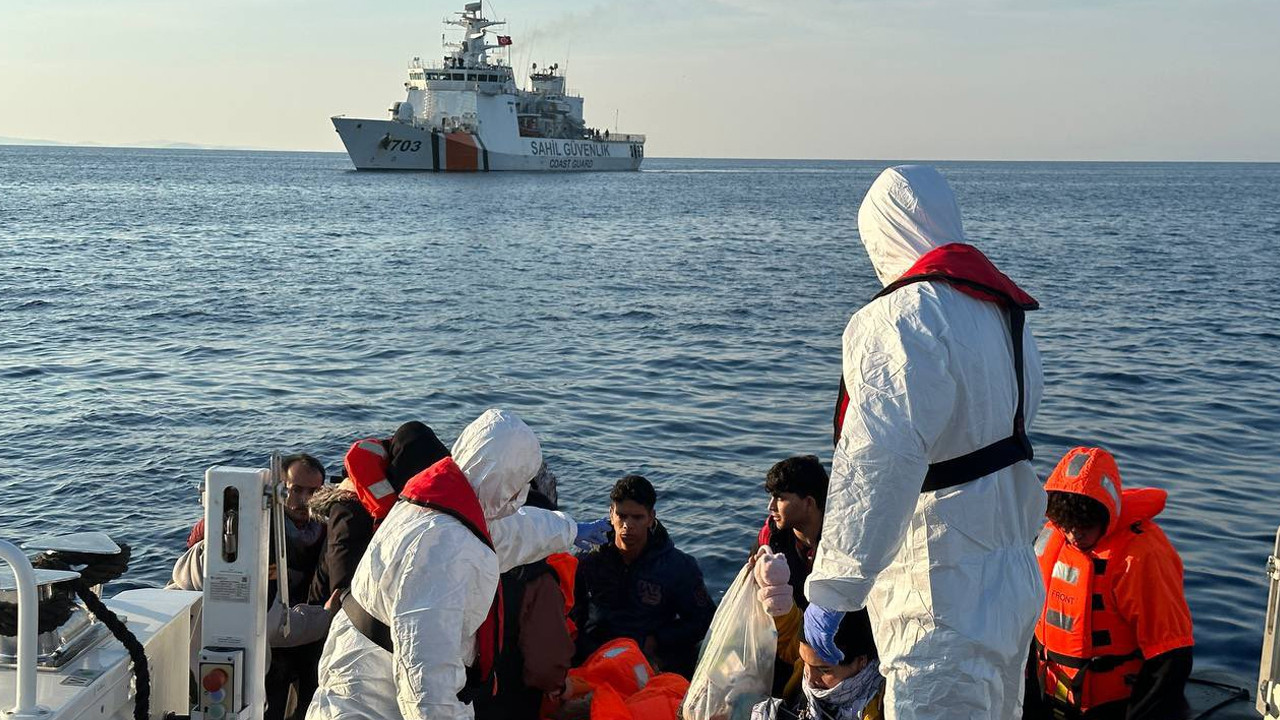Bir ayda 15 bin 591 kaçak göçmen yakalandı