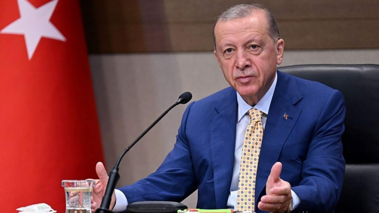 Gazetecilerin Erdoğan'a sorduğu sorular bakın nereden çıktı