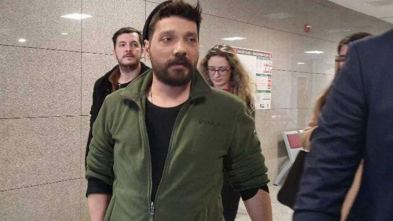 Oğuzhan Uğur'dan sürpriz karar! O da beyaz yakalı oldu