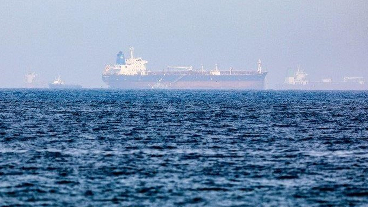 Gemide 5.3 ton kokain ele geçirildi! Dikkat çeken Türkiye iddiası