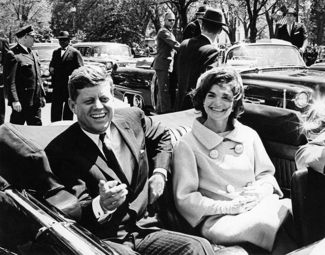 John F. Kennedy suikastı belgelerinde UFO'lar çıktı