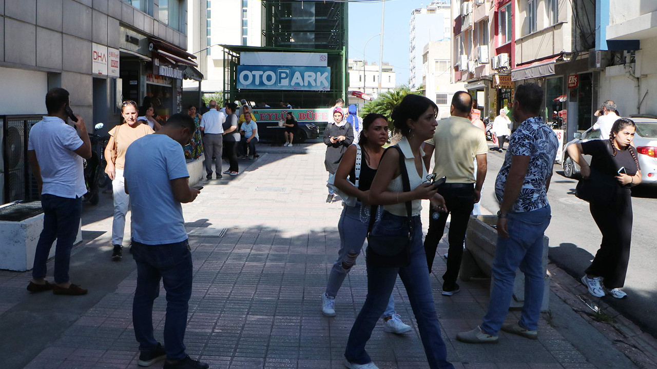 Adana'da büyük deprem! Çevre iller de sarısıldı