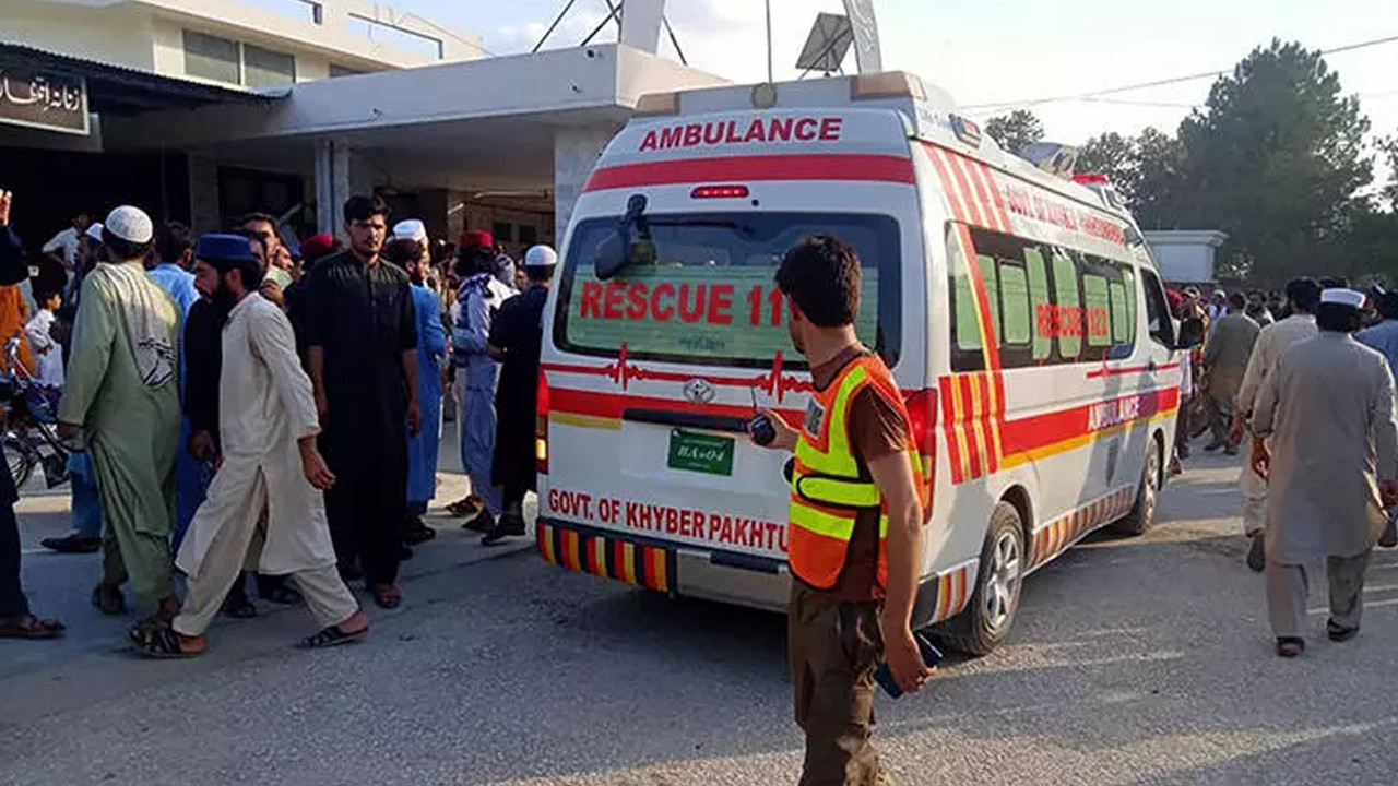 Siyasi parti kongresinde patlama: 42 ölü, 80 yaralı