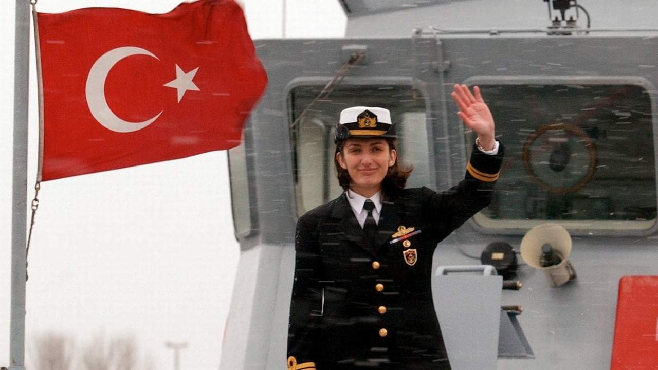 Türkiye’nin ilk kadın tuğamiralinin görevi belli oldu